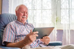 Lebensfreude-Seniorenassistenz unterstützt mit digitalen Angeboten